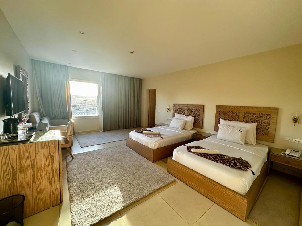 Doudou Pyramids View Hotel Kafret el-Gabal Eksteriør bilde